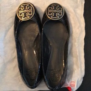 Tory Burch quilted black patent leather Reva flats